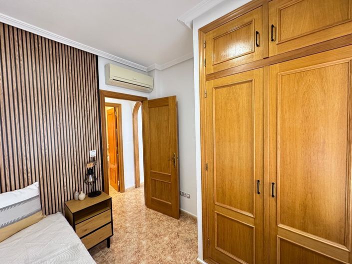 Image No.49-3 Bed Townhouse for sale