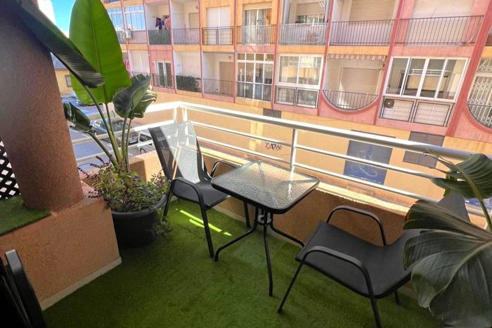 Image No.2-2 Bed Apartment for sale