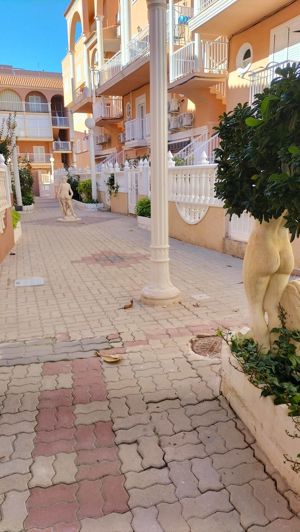 Image No.3-Penthouse de 2 chambres à vendre à Torrevieja