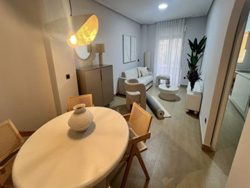 10-bb915d1cb19341576dcdc994b81ab9c5