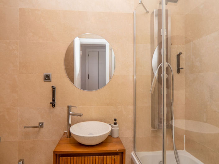 Image No.17-2 Bed Apartment for sale