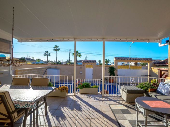 Image No.3-3 Bed Villa for sale