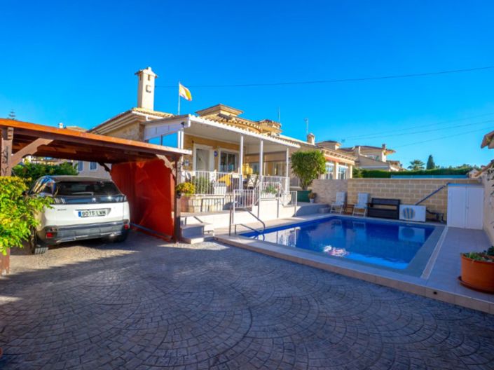 Image No.31-3 Bed Villa for sale