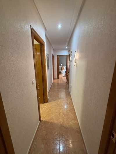 Image No.18-3 Bed Apartment for sale