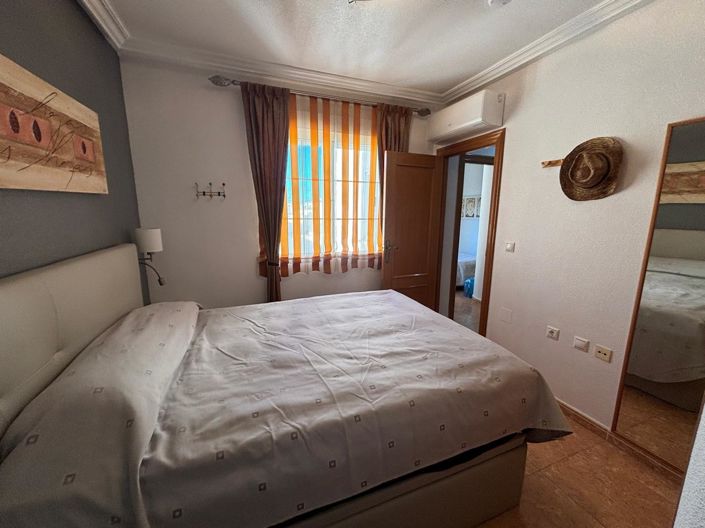 Image No.21-3 Bed Apartment for sale