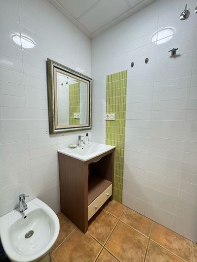 Image No.26-2 Bed Townhouse for sale