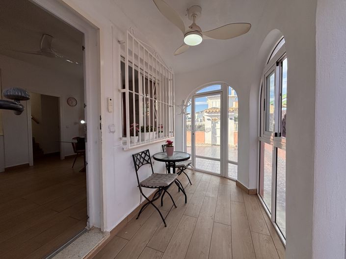 Image No.5-5 Bed Villa for sale