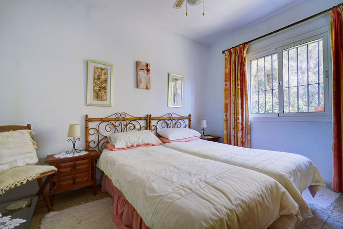 Image No.10-3 Bed Villa for sale