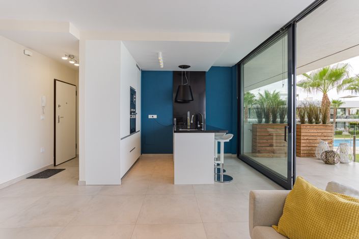 Image No.10-3 Bed Apartment for sale