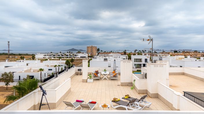 Image No.37-3 Bed Apartment for sale