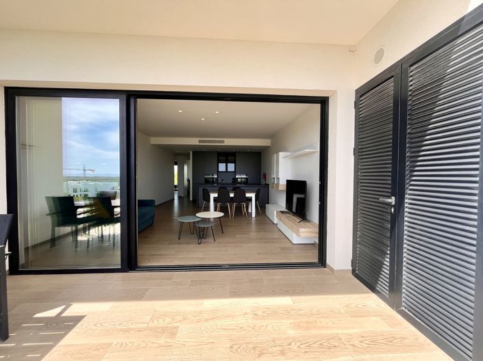 Image No.20-2 Bed Apartment for sale