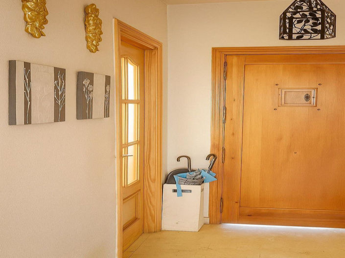 Image No.6-3 Bed House for sale