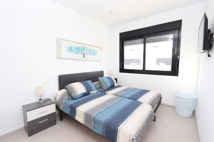 Image No.12-2 Bed Apartment for sale