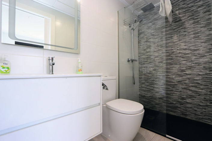 Image No.13-2 Bed Apartment for sale