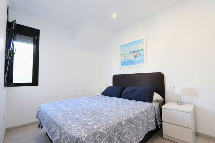 Image No.16-2 Bed Apartment for sale