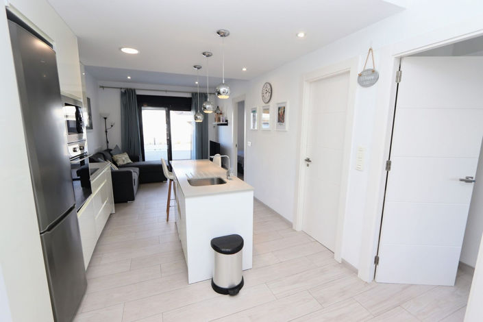 Image No.5-2 Bed Apartment for sale