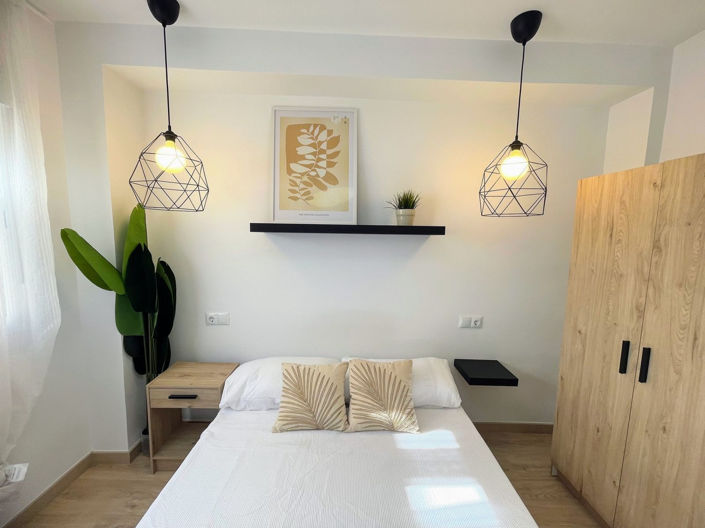 Image No.23-3 Bed Apartment for sale