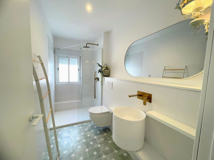 Image No.32-3 Bed Apartment for sale