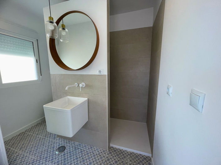 Image No.35-3 Bed Apartment for sale