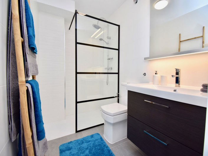 Image No.10-3 Bed Apartment for sale