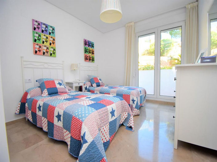 Image No.8-3 Bed Apartment for sale