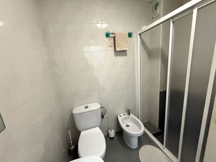 Image No.10-1 Bed Apartment for sale