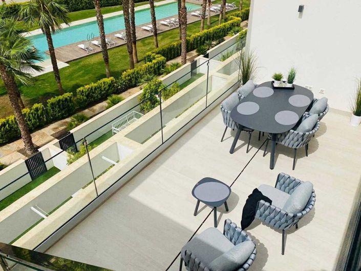 Image No.16-2 Bed Property for sale