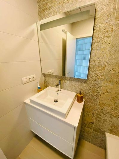 Image No.25-2 Bed Property for sale