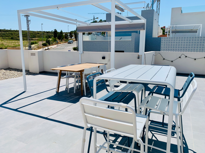 Image No.13-3 Bed Apartment for sale