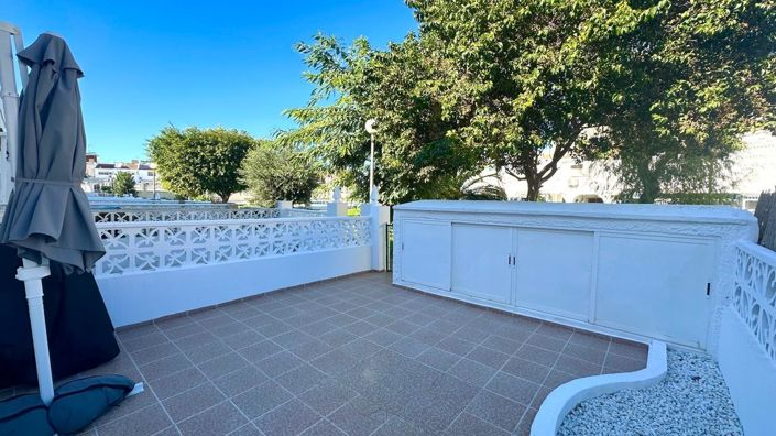 Image No.35-3 Bed Townhouse for sale