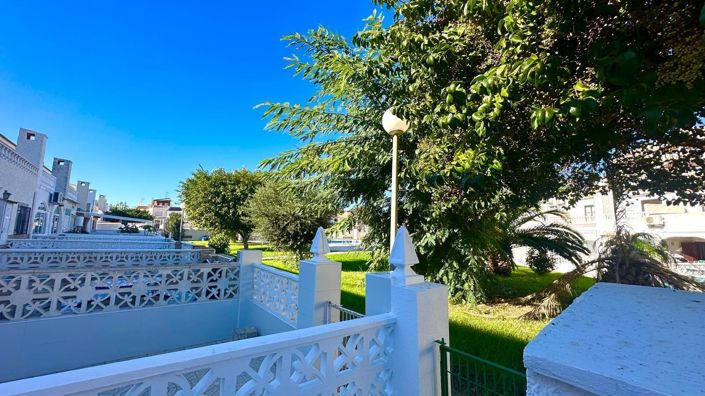 Image No.37-3 Bed Townhouse for sale