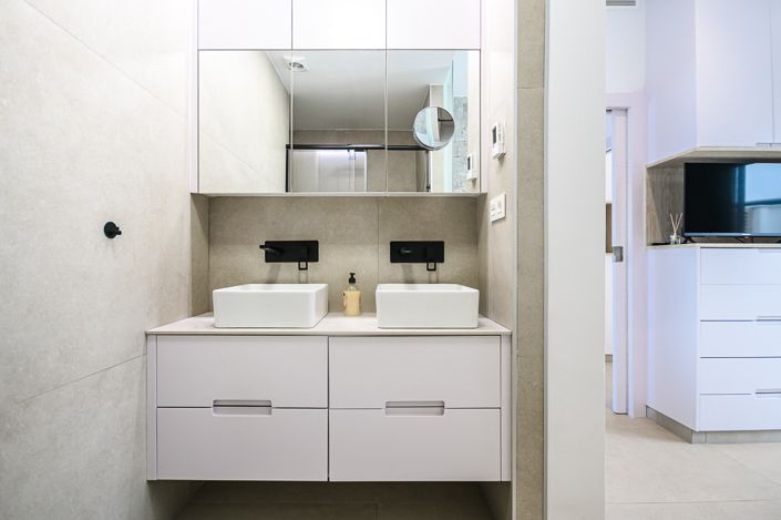 Image No.17-3 Bed Apartment for sale