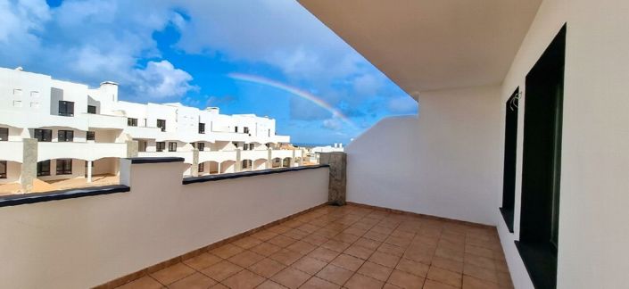 Image No.28-3 Bed Apartment for sale