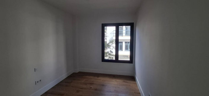 Image No.34-3 Bed Apartment for sale