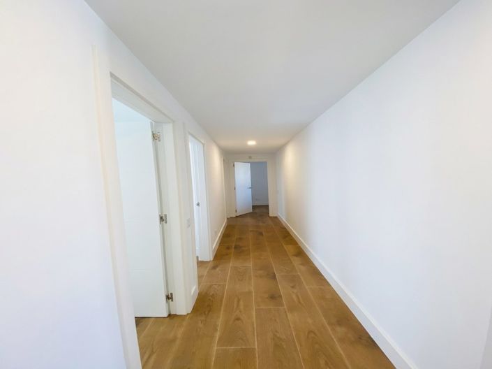 Image No.7-3 Bed Apartment for sale