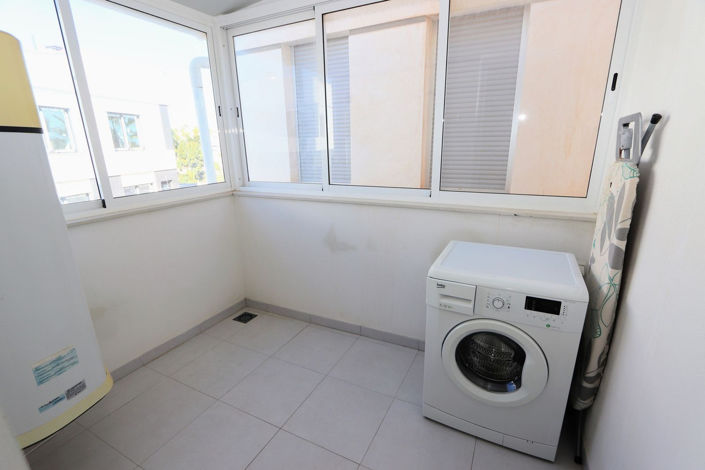 Image No.30-3 Bed House for sale