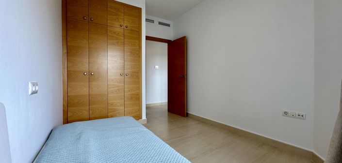 Image No.26-3 Bed Apartment for sale