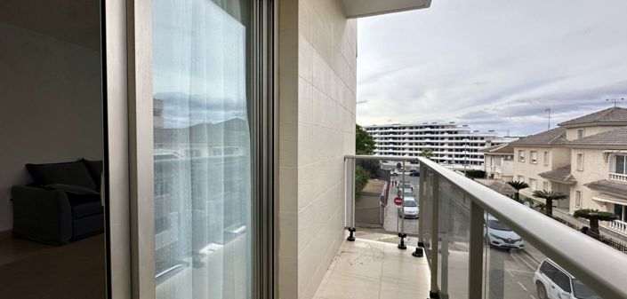 Image No.35-3 Bed Apartment for sale