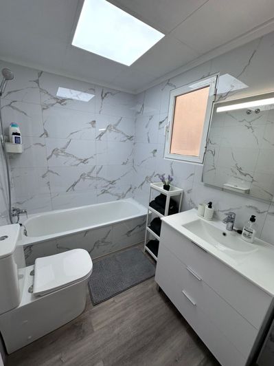 Image No.18-2 Bed Apartment for sale