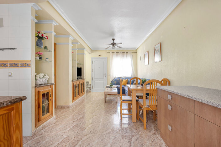 Image No.11-2 Bed Property for sale