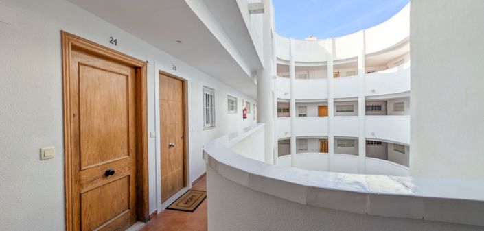 Image No.24-2 Bed Apartment for sale