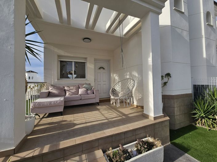 Image No.25-3 Bed House for sale