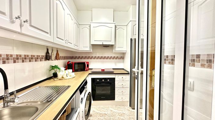 Image No.13-2 Bed Apartment for sale