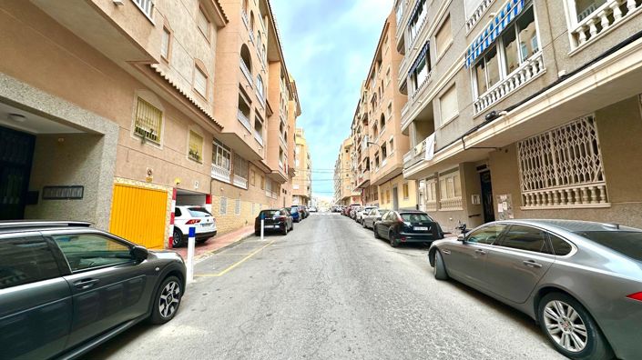 Image No.7-2 Bed Apartment for sale