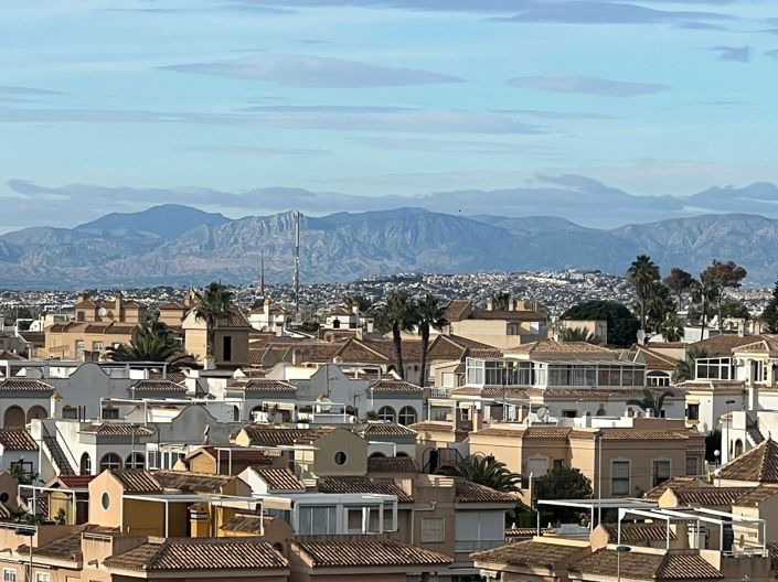 Image No.22-2 Bed Apartment for sale