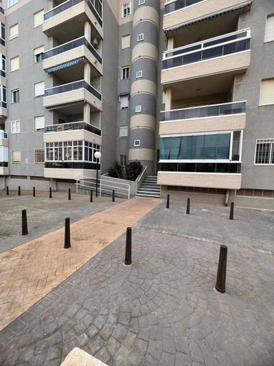 Image No.31-2 Bed Apartment for sale