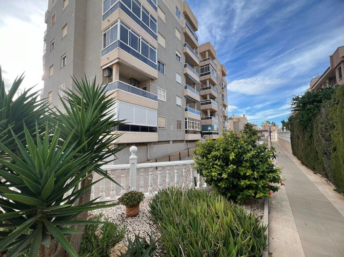 Image No.5-2 Bed Apartment for sale