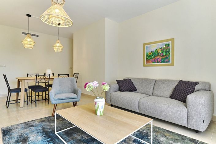 Image No.11-2 Bed Apartment for sale