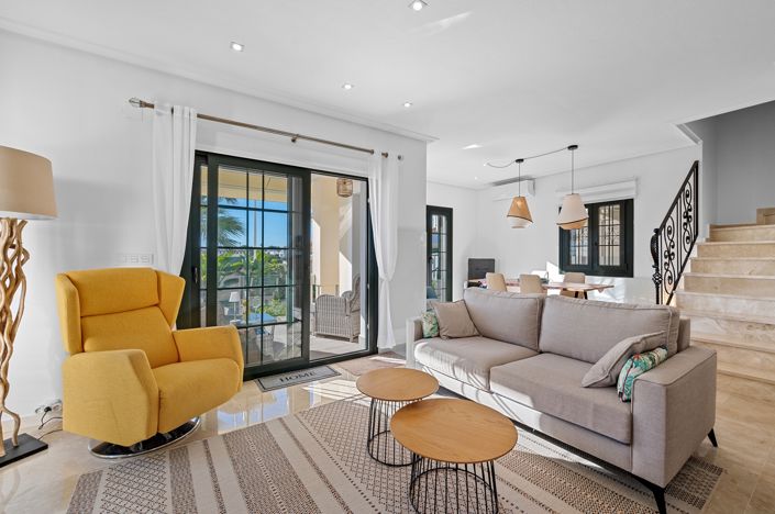 Image No.4-3 Bed Villa for sale