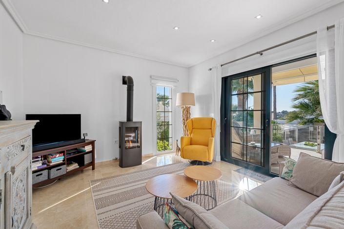 Image No.5-3 Bed Villa for sale